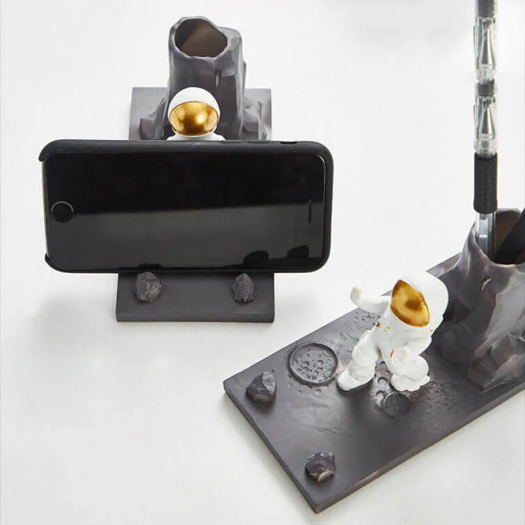 Astro Stationery and Phone Holder - Image 11