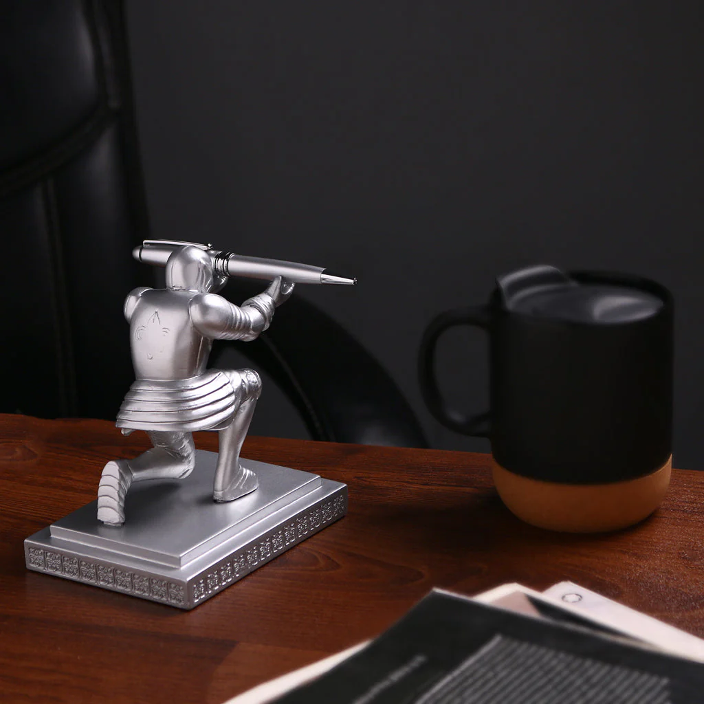 Knight Pen Holder - Image 6