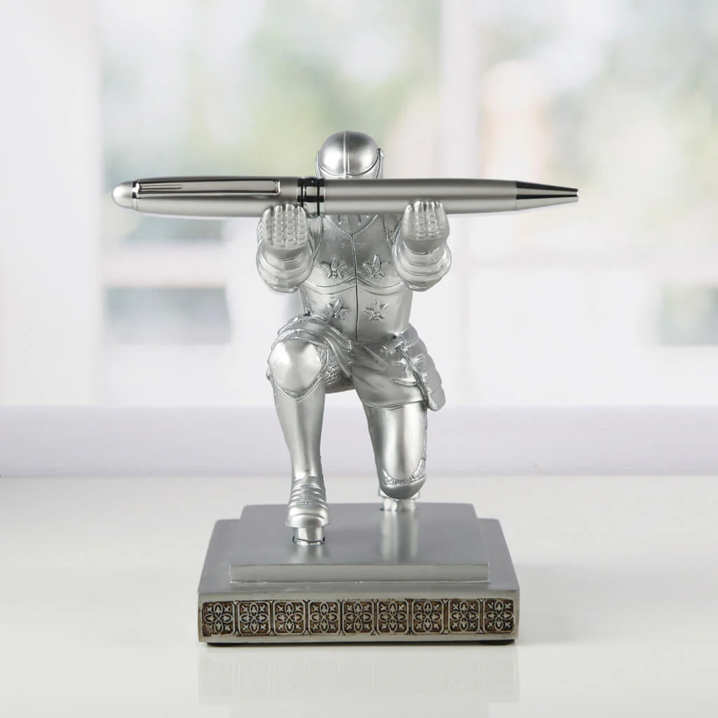 Knight Pen Holder - Image 7
