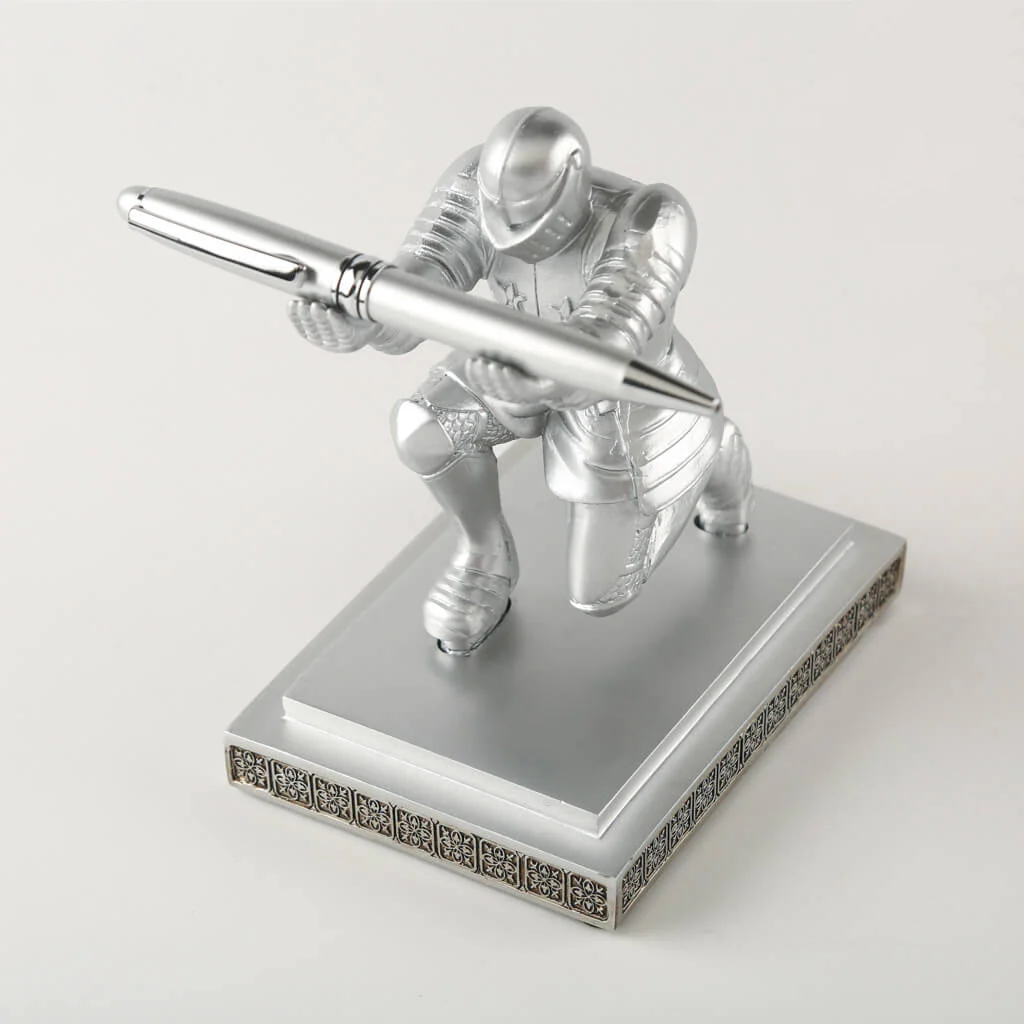 Knight Pen Holder - Image 9