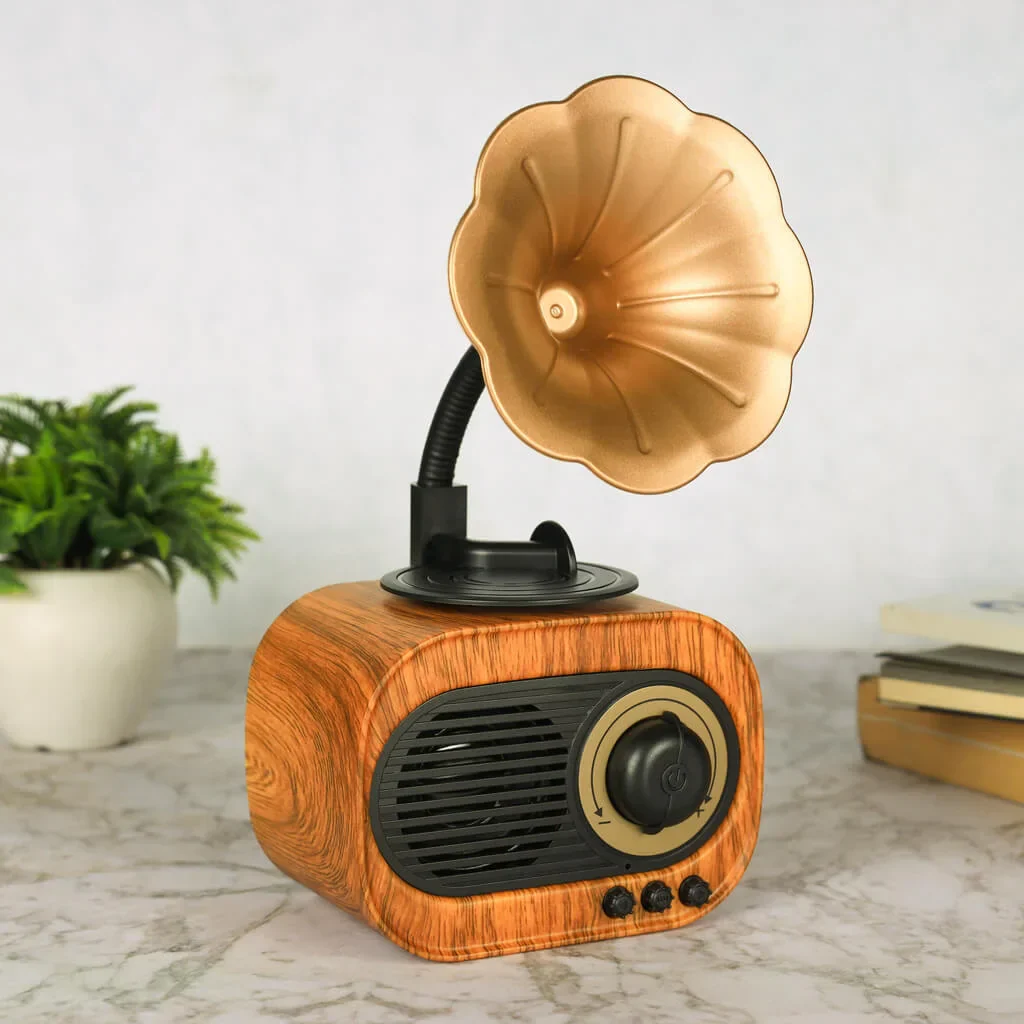 Vintage Gramophone Bluetooth Speaker - Image 7