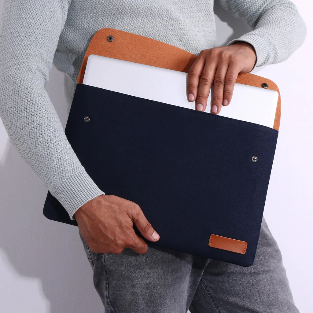 Leather & Canvas Laptop Sleeve - Image 8