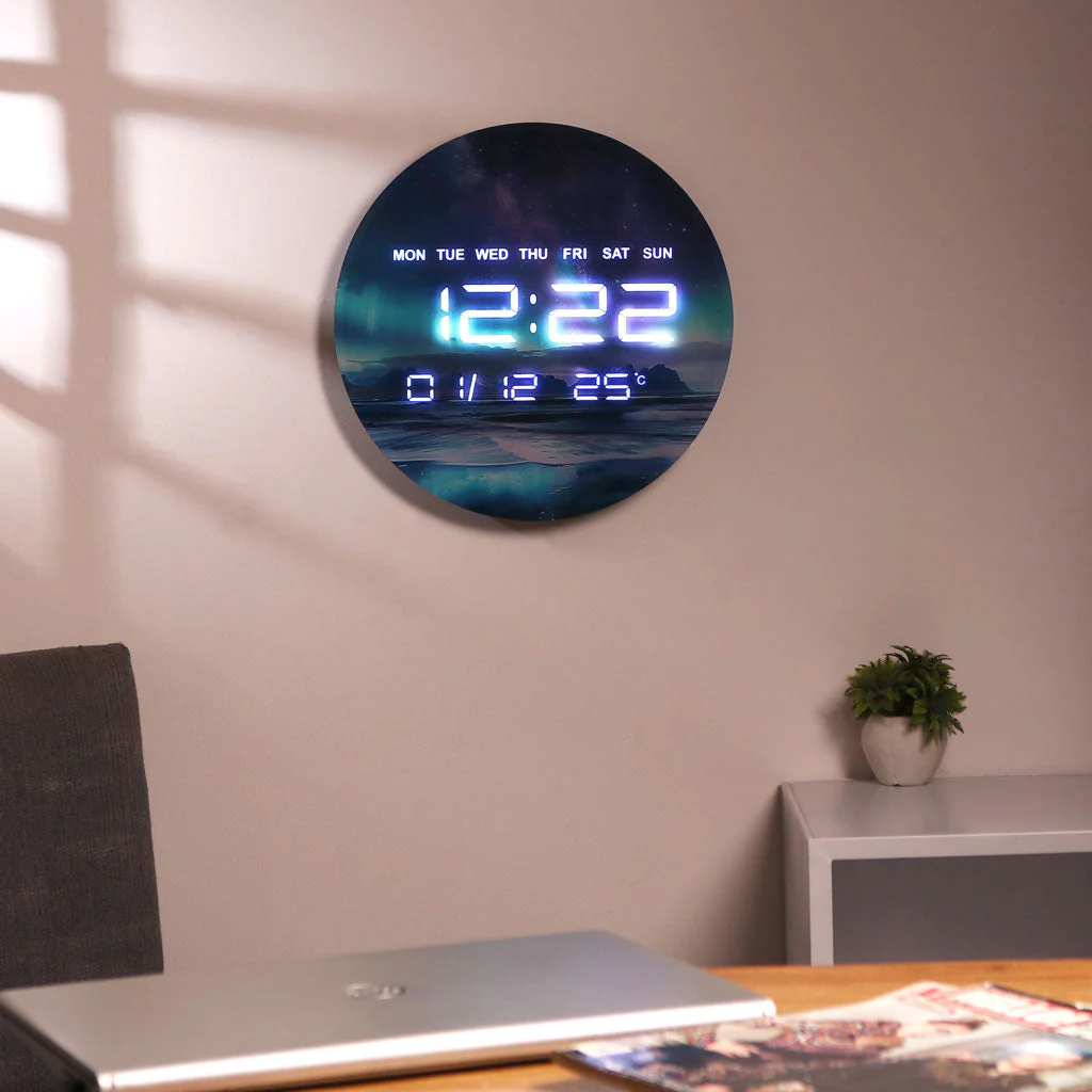 Northern Lights Clock - Image 2