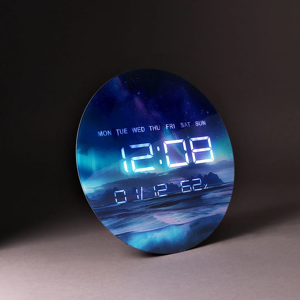 Northern Lights Clock - Image 3
