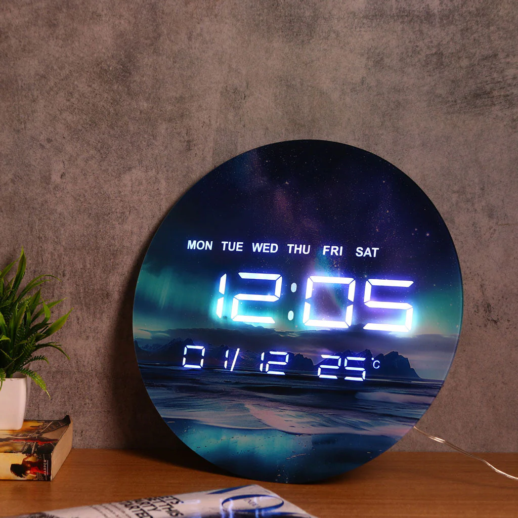 Northern Lights Clock - Image 9
