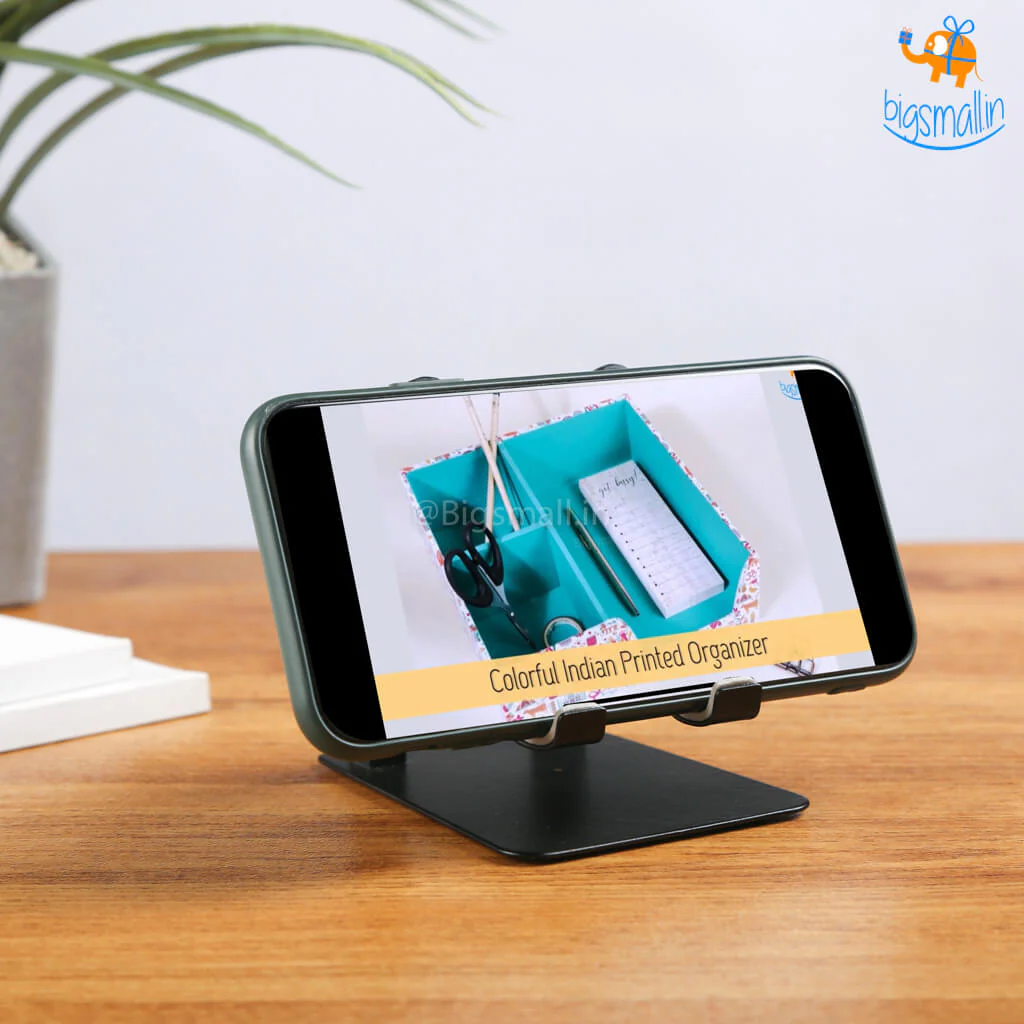 Tabletop Metallic Phone Holder - Image 4